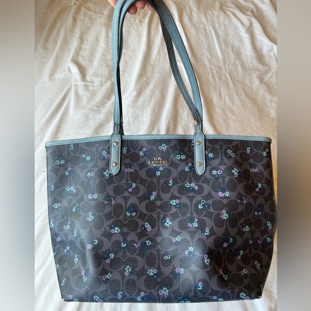 coach tote bag